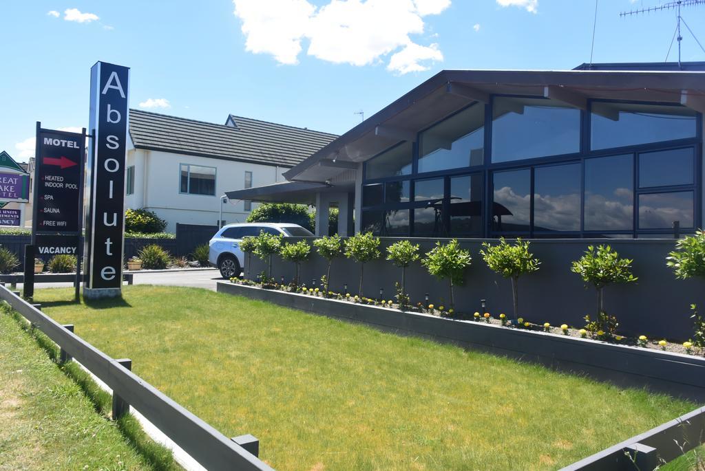 تاوبو Absolute Lake View Motel المظهر الخارجي الصورة